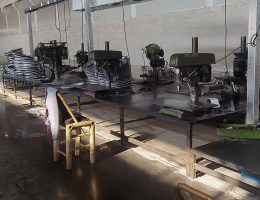 ledowe latarnie uliczne puste